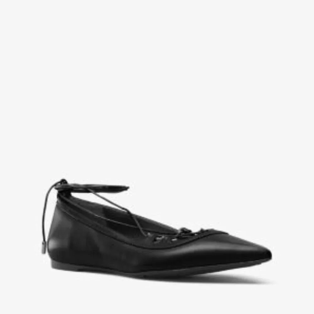 NWOT Michael Kors Women's Black Leather "Tabby" Lace-up Flats - Picture 2 of 8